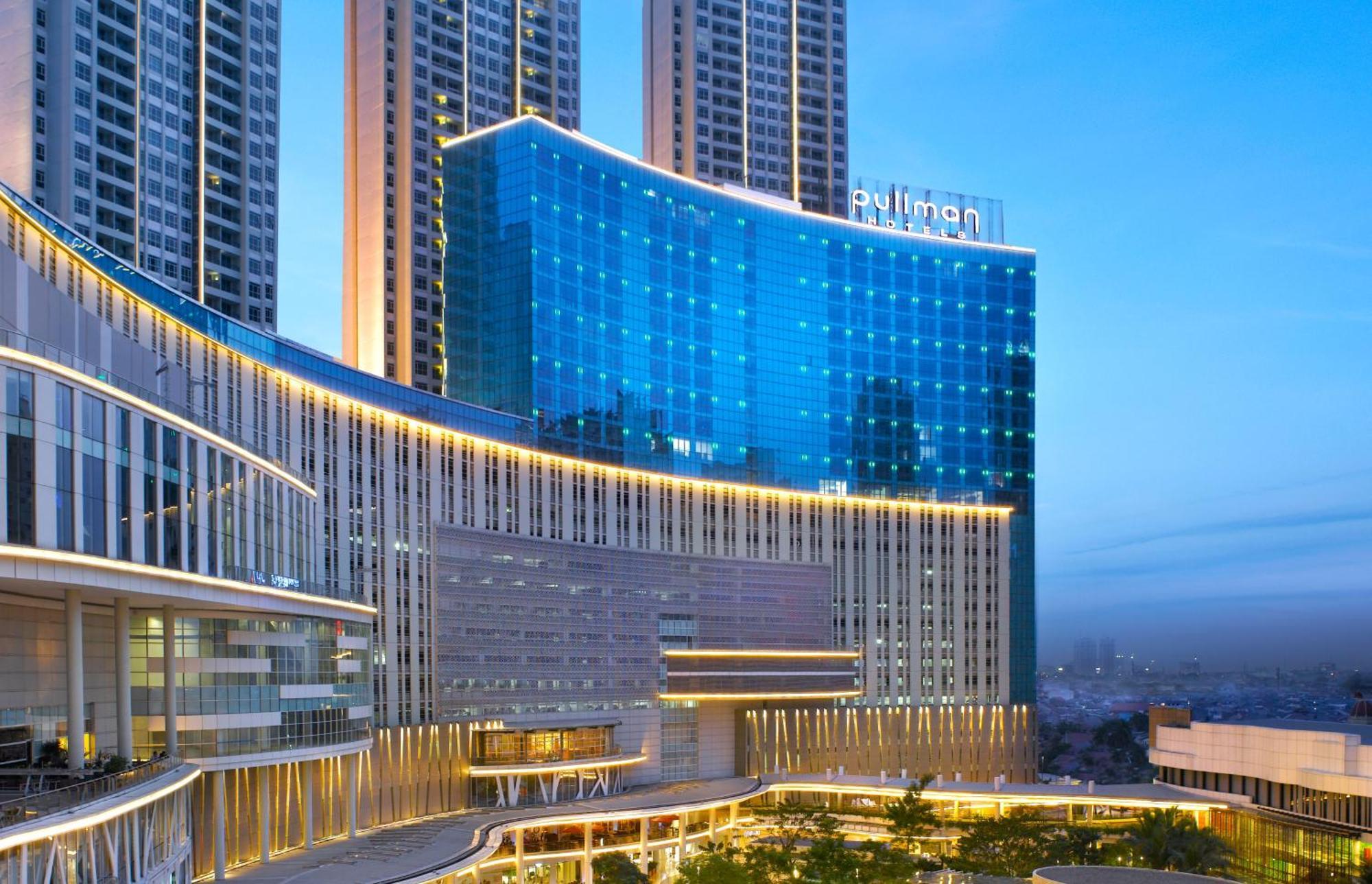 Pullman Jakarta Central Park Экстерьер фото Pullman Jakarta Central Business District