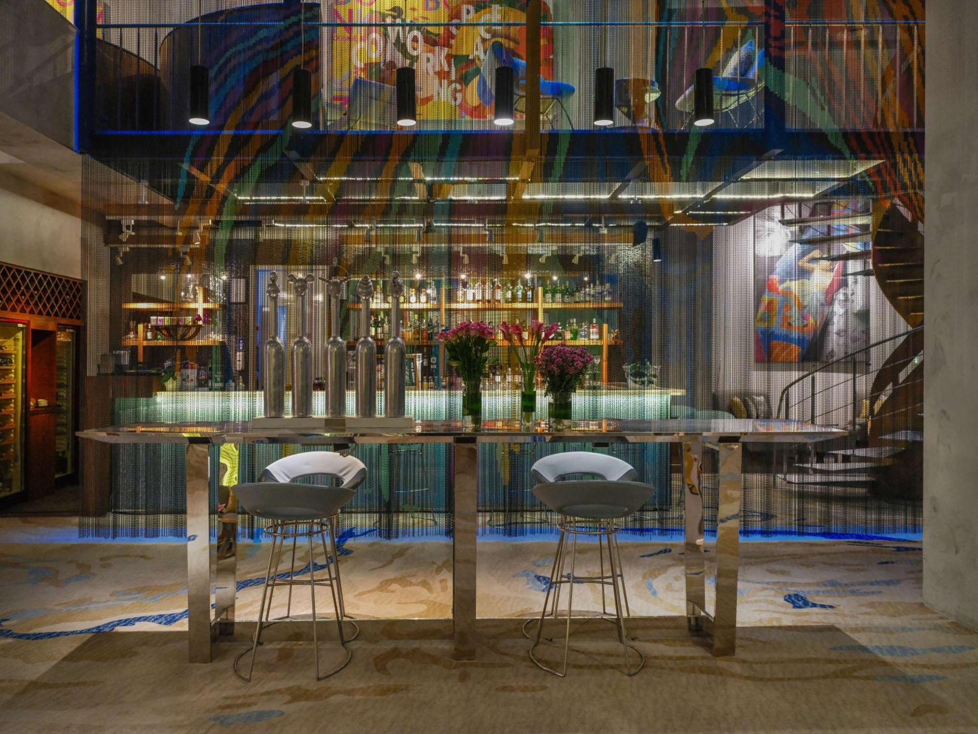 Pullman Jakarta Central Park Экстерьер фото The bar at the hotel